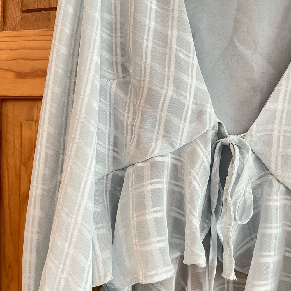 Mable Ruffle Tie Front Blouse - Picture 3 of 6